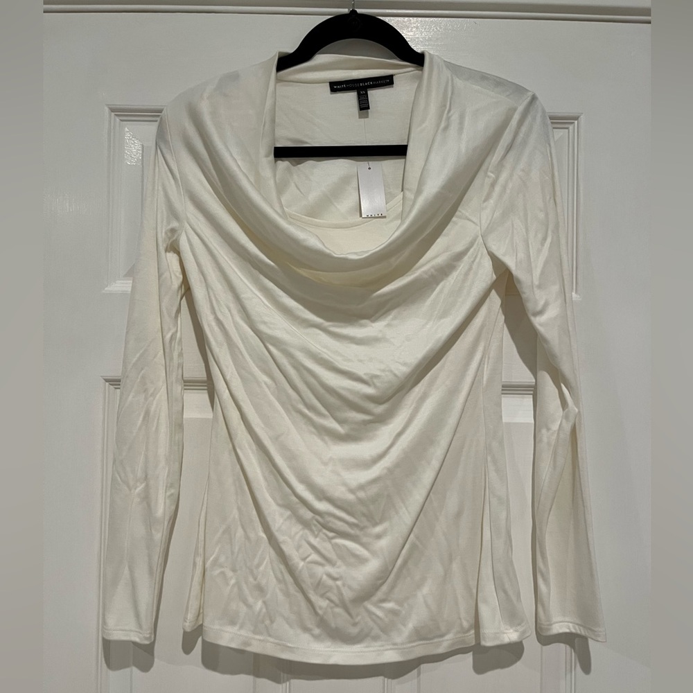 White House black market, cream color
